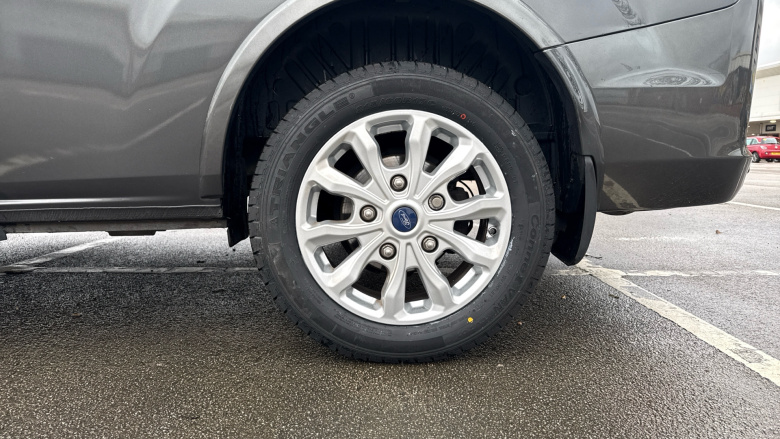 Ford Tourneo Custom Transit Custom Tourneo L2 Diesel Fwd 2.0 EcoBlue 130ps Low Roof 8 Seater Titanium